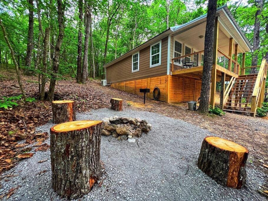 Coyote Cabin At Woodland Retreat At Desoto Beside Desoto State Park Форт Пейн Екстериор снимка